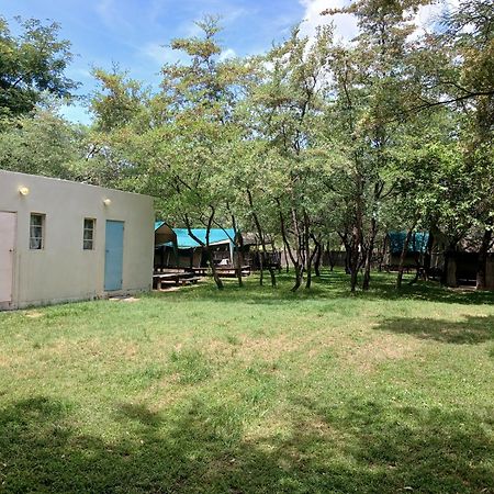 Camp Hogo Kavango Rundu Exterior foto