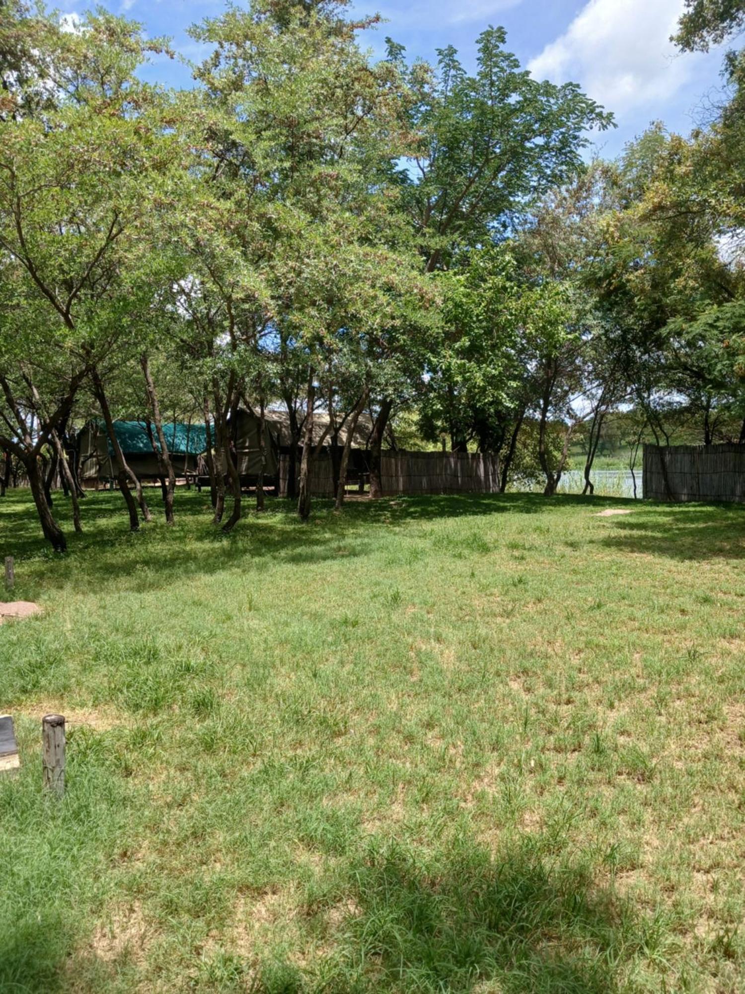 Camp Hogo Kavango Rundu Exterior foto